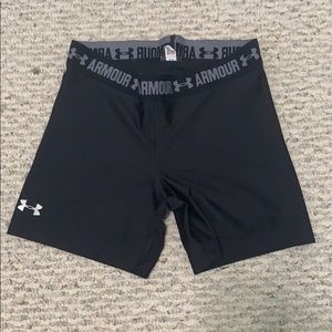 Black under armour spandex